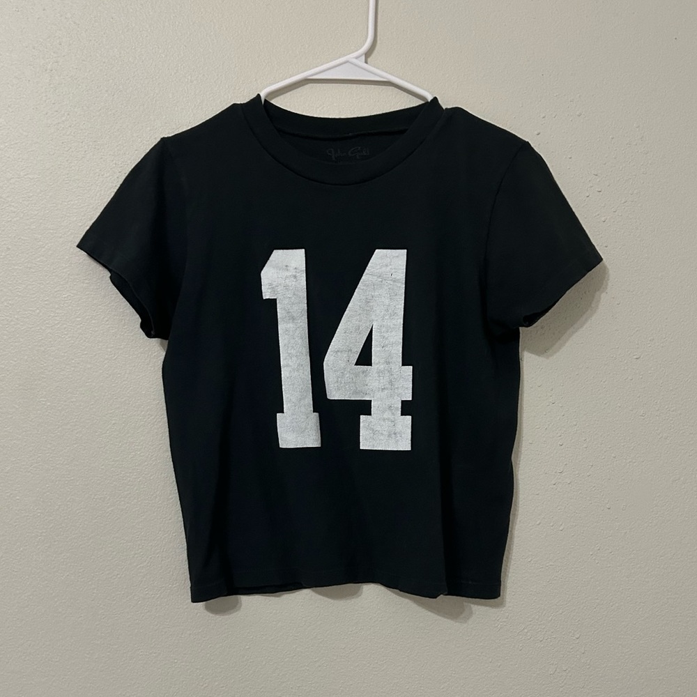 Brandy Melville Chloe 14 top